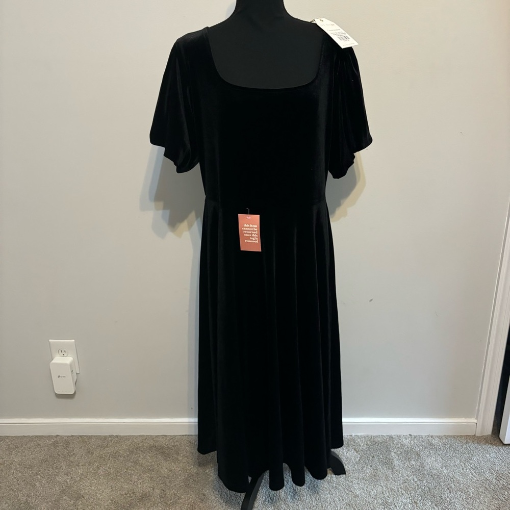 Ivy City Co Cleo Dress Black Velvet Velour Maxi Dress with Puff Sleeves XL - Picture 3 of 7